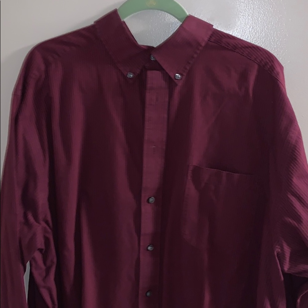 RoundTree & Yorke 2XB Button Down Long Sleeve
